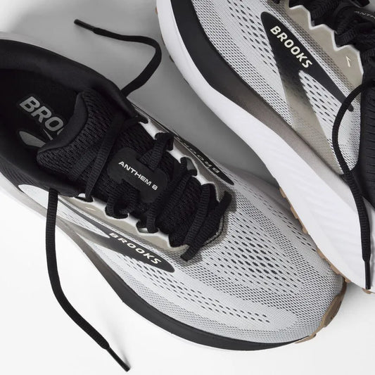 White/Black/Tan