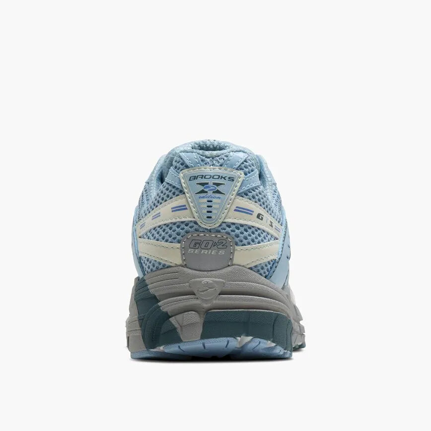 Sky Blue/White Asparagus/Grey